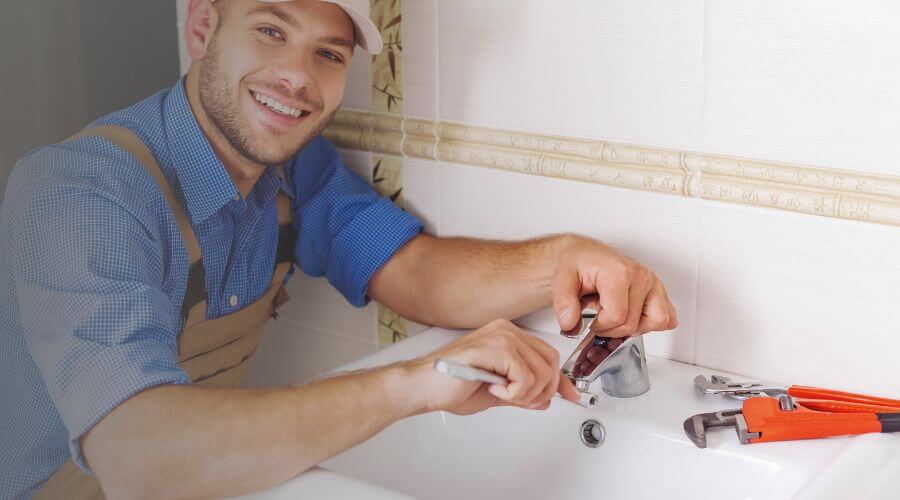 Handle or spout repair in Falun, KS